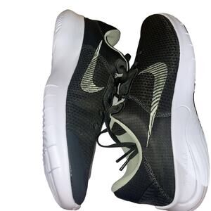 Nike Flex Experience Run 11 Men's DD9284-300 Color Sequoia Size 10.5 Shoes